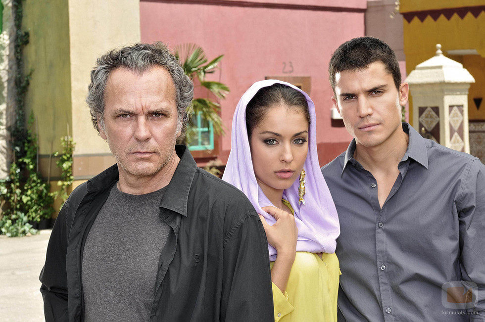 Coronado, Abouk y González en 'El Príncipe'