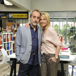 Gonzalo de Castro y Belén Rueda, protagonistas de 'B&B, de boca en boca'