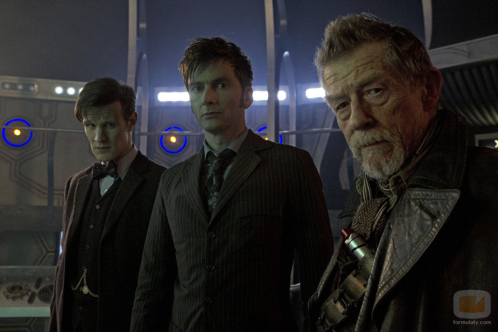 Los actores Smith y Tennant en el episodio de 50 aniversario de 'Doctor Who'