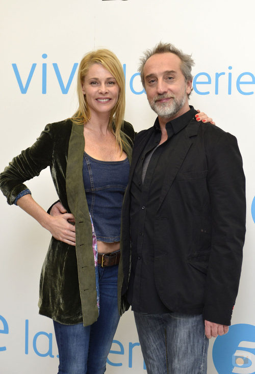 Belén Rueda y Gonzalo de Castro en la rueda de prensa de 'B&b, de boca en boca'