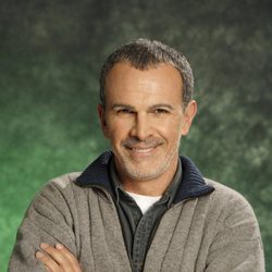Tony Plana