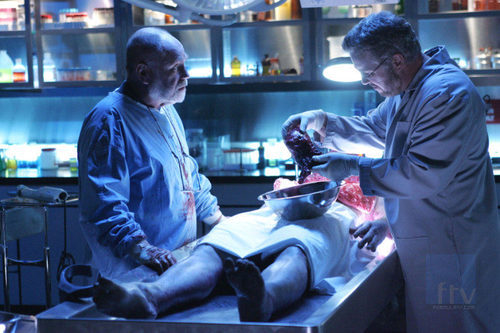 Capítulo "Besitos y adiós" de 'CSI'