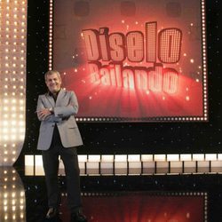 Carlos Sobera, conductor de 'Díselo Bailando'