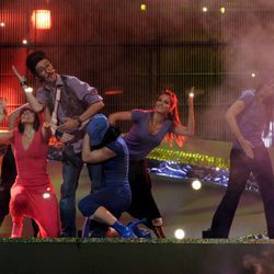 Chikilicuatre en Belgrado en el escenario