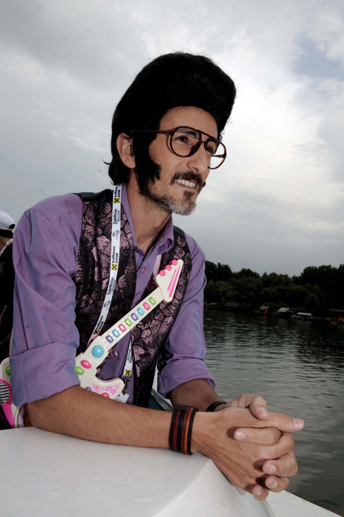 Chikilicuatre da un paseo en barco en Belgrado en Eurovisión 2008