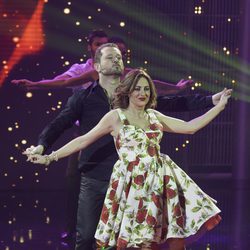 El Monaguillo y Lola Plazas en el primer programa de 'A bailar!'