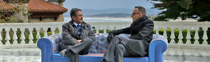 Miguel Ángel Revilla conversa con Risto Mejide en 'Viajando con Chester'