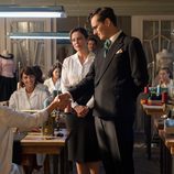 Asier Exteandía es el famoso diseñador Raúl de la Riva en 'Velvet'