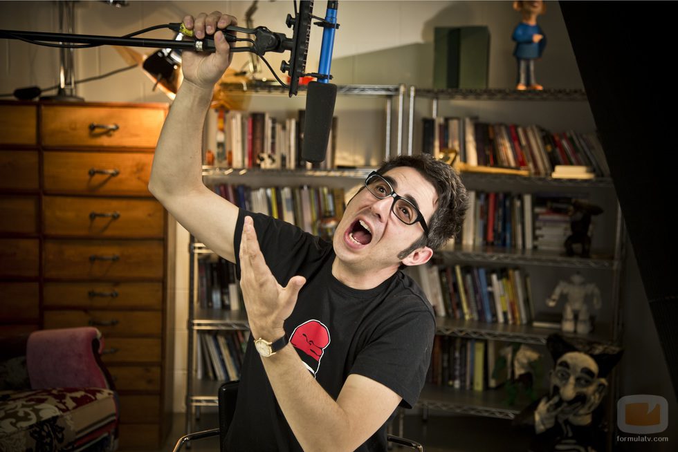 Berto Romero con el micrófono de 'MovieBerto'