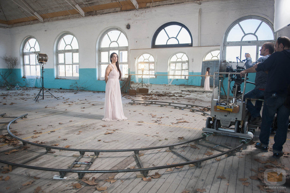 Ruth Lorenzo graba el videoclip de "Dancing in the rain"