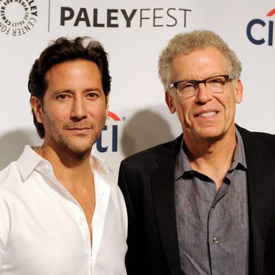 Henry Ian Cusick y Carlton Cuse en la reunión por los 10 años de 'Perdidos' en el PaleyFest