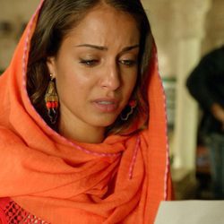 Hiba Abouk emocionada en 'El Príncipe'
