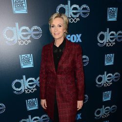 Jane Lynch en la celebración del capítulo 100 de 'Glee'