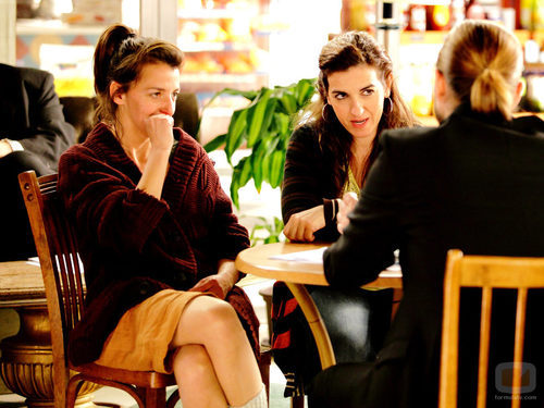 Goizalde Núñez y Llum Barrera en la tercera temporada de 'Con el culo al aire'