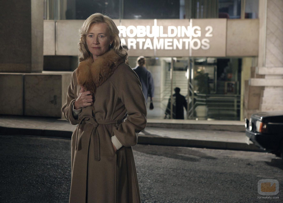 Ana Duato en el capítulo "El amor siempre llama dos veces" de 'Cuéntame cómo pasó'
