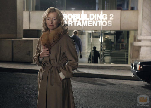 Ana Duato en el capítulo "El amor siempre llama dos veces" de 'Cuéntame cómo pasó'