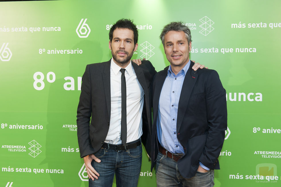 Javier Gómez y Óscar Rincón en el 8º aniversario de laSexta