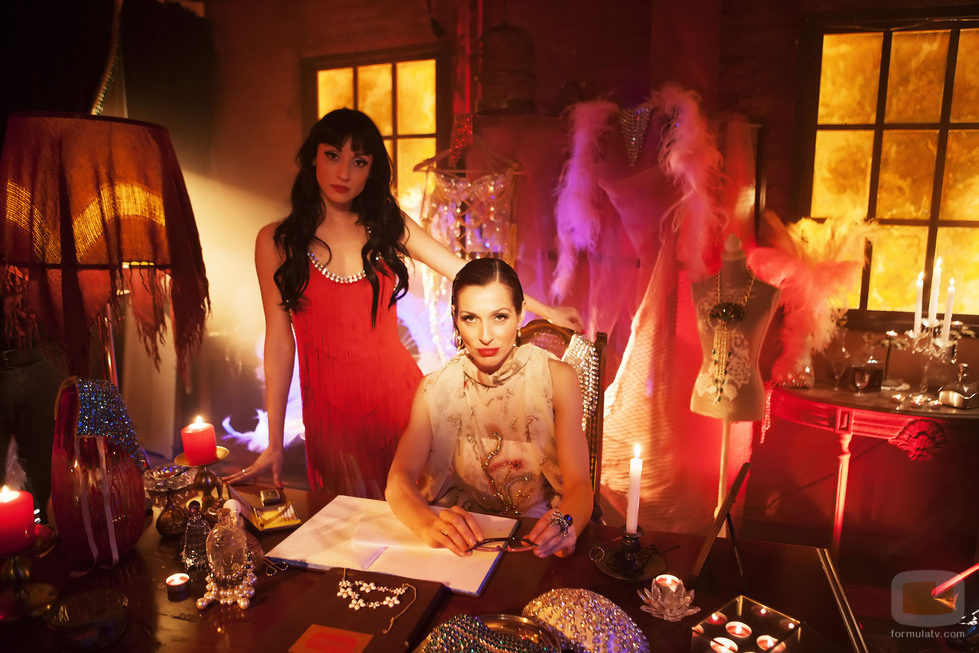 Rosa y Daniela en el capítulo "Confianza" de 'Dreamland'
