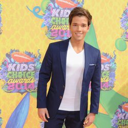 Nathan Kress en los Nickelodeon Kids' Choice Awards 2014