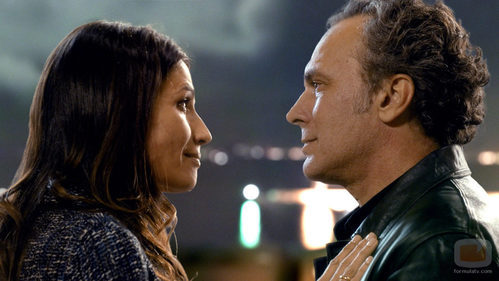 Elia Galera y José Coronado en el capítulo "La noche más larga" de 'El Príncipe'