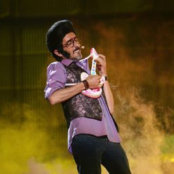 Rodolfo Chikilicuatre en el escenario de Belgrado, en la final de Eurovisión