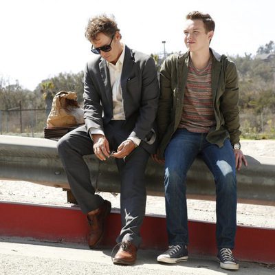 Ian Colletti y Greg Kinnear en 'Rake'