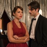 Paula Echevarría junto Javier Rey en 'Velvet'