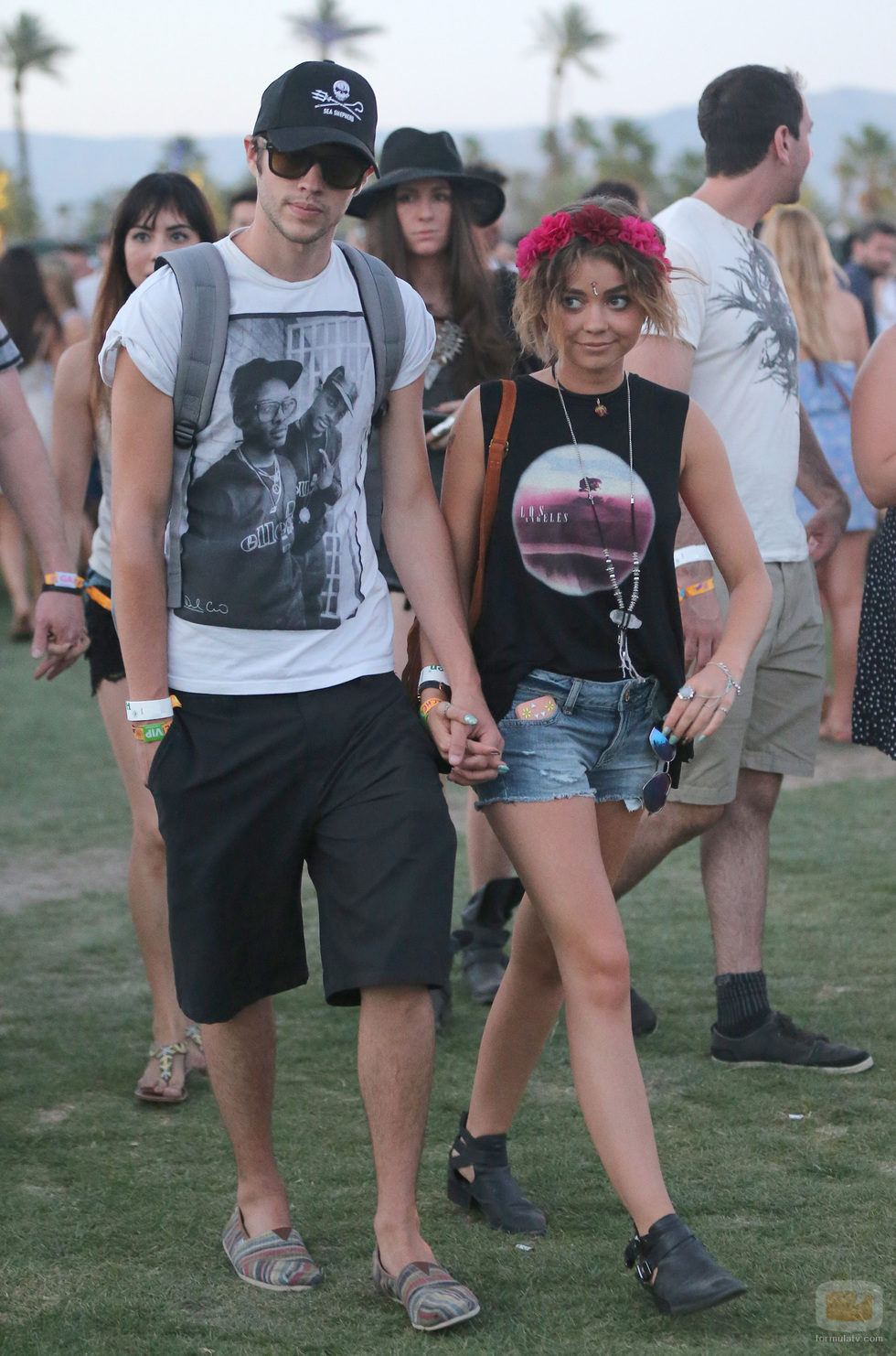 La actriz de 'Modern Family', Sarah Hyland, y su novio Matt Prokop en el Festival de Música Coachella 2014