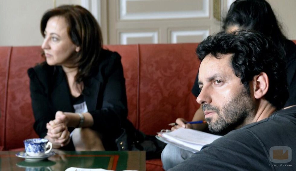 Manuel Ríos San Martín y Carmen Machi en la grabación de 'Rescatando a Sara'