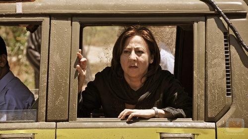 Carmen Machi buscando a su hija en 'Rescatando a Sara'
