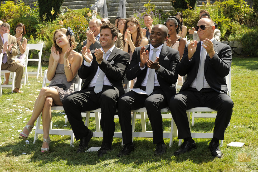 Los protagonistas de 'Psych' asisten a una boda en la séptima temporada