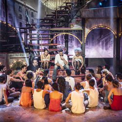 Ricky Martin y el reparto de 'Dreamland'