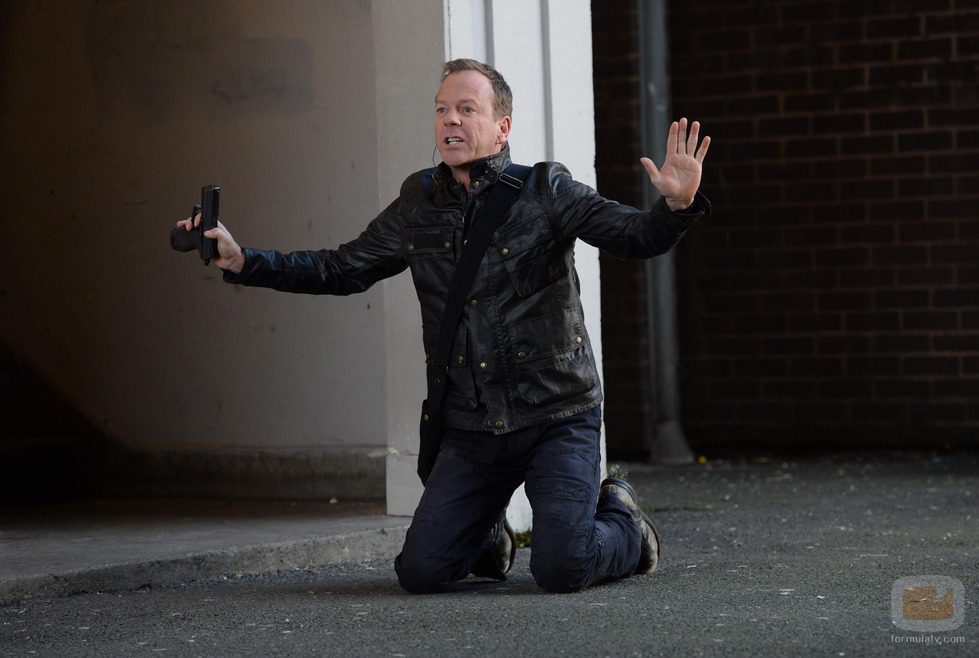 Jack Bauer se arrodilla en '24: El día final'