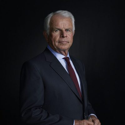 William Devane en '24: El día final'