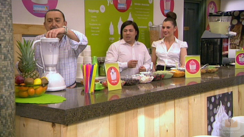 Mauricio, Osvaldo y Soraya en Yugo-Yugo en 'Aída'