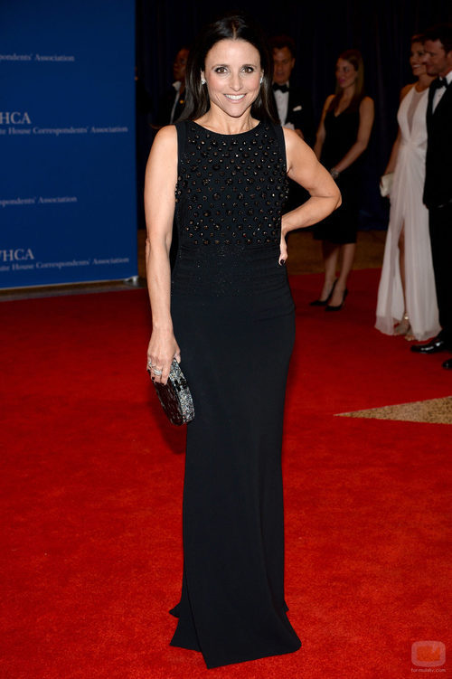 Julia Louis Dreyfus posa en la Cena de Corresponsales de la Casa Blanca 2014