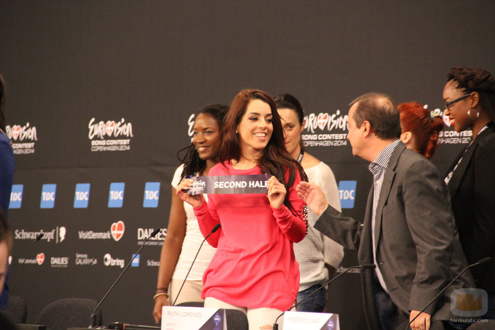 Ruth Lorenzo actuará en la segunda mitad de final de Eurovision 2014