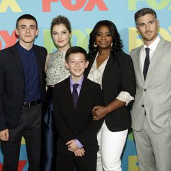 Octavia Spencer, Dave Annable y el resto del reparto de 'Red Band Society' en los Upfronts 2014 de Fox