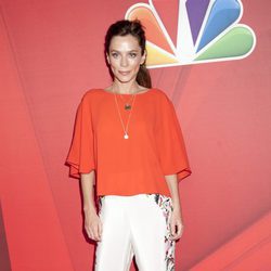 Anna Friel en los Upfronts 2014 de NBC