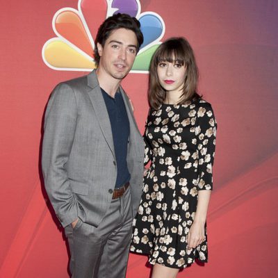 Ben Feldman y Cristin Milioti, protagonistas de 'A to Z', en los Upfronts 2014 de NBC