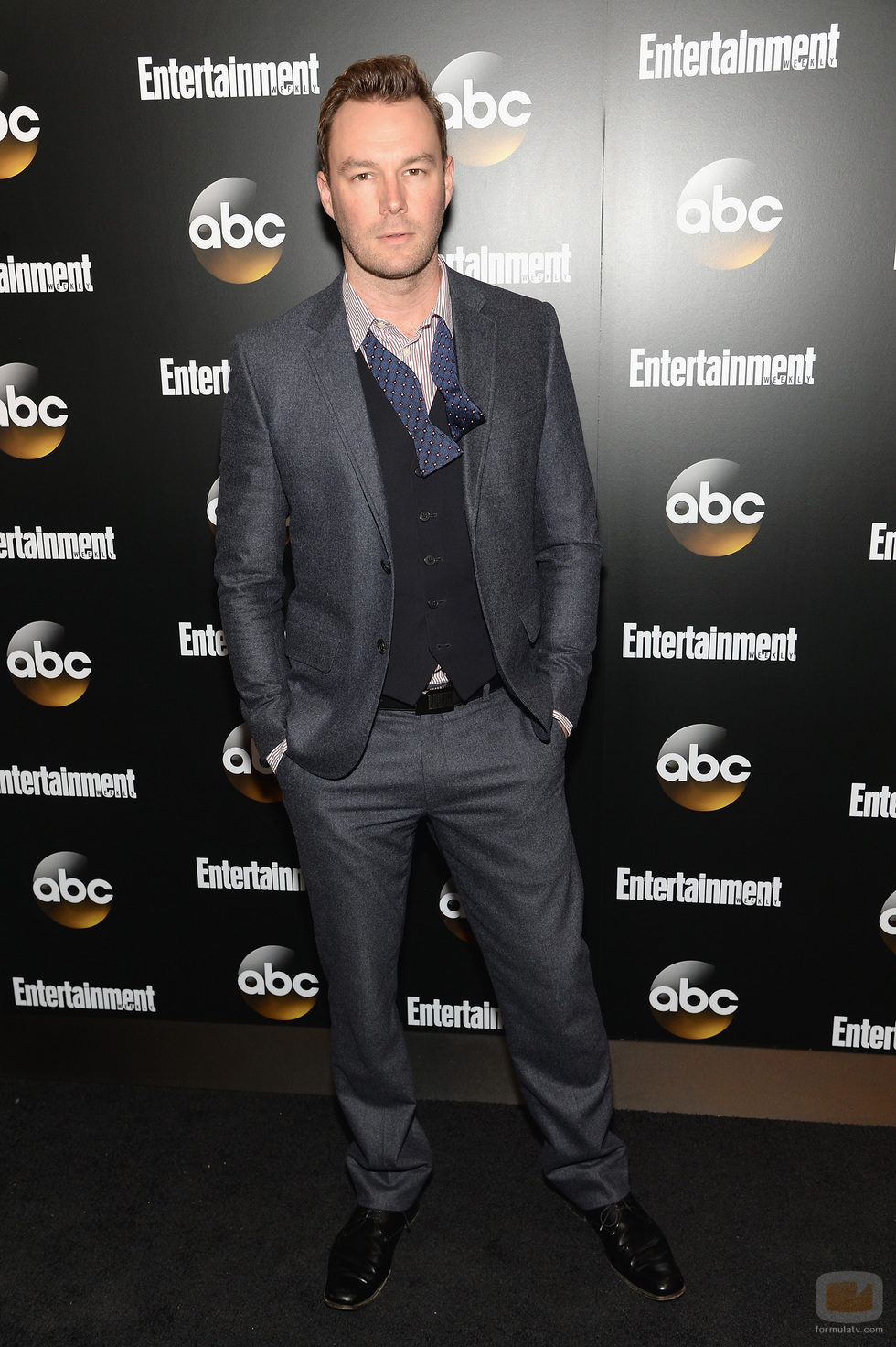 Mark Hildreth ('Resurrection') en los Upfronts 2014 de ABC
