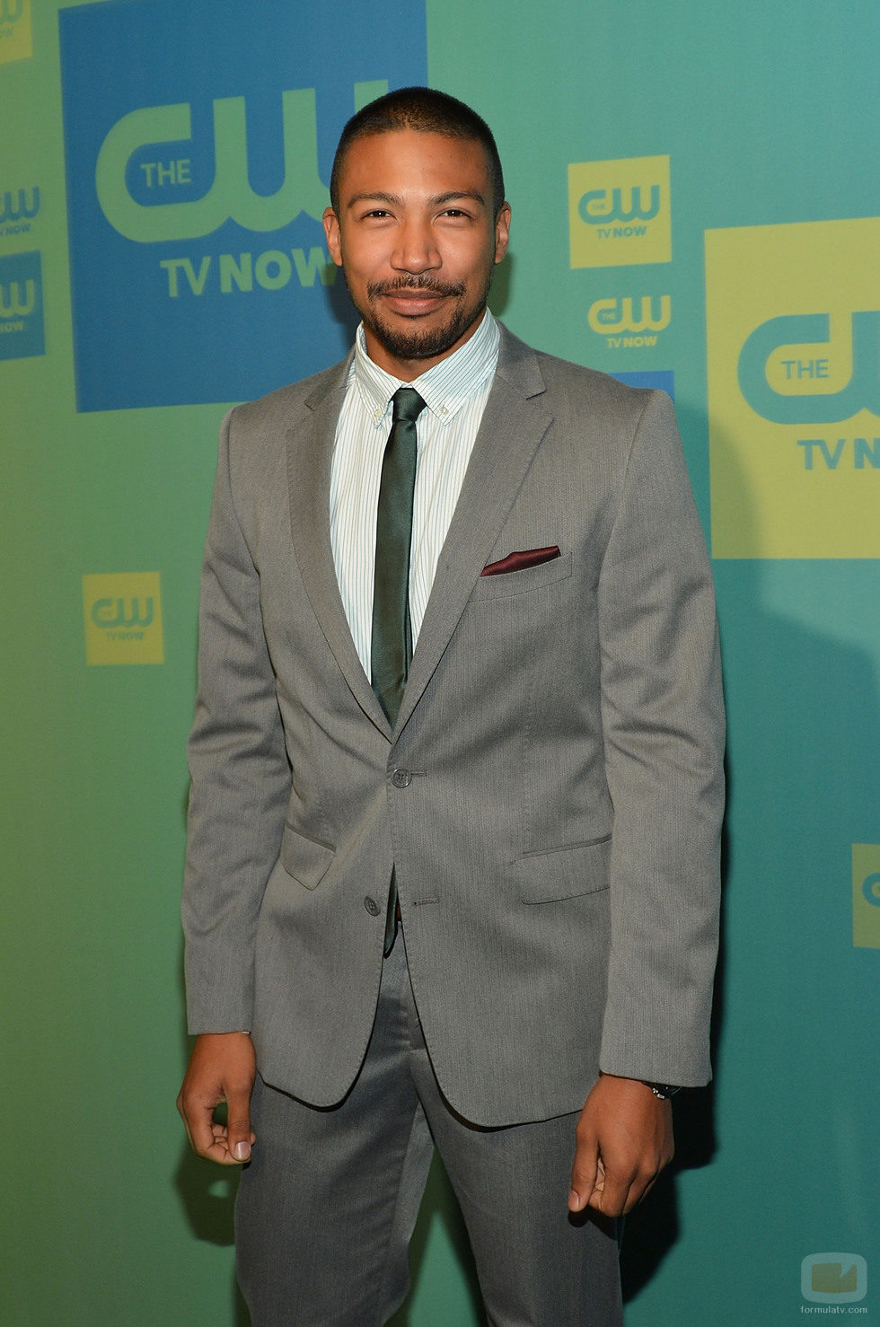 Charles Michael Davis ('The Originals) en los Upfronts 2014 de The CW