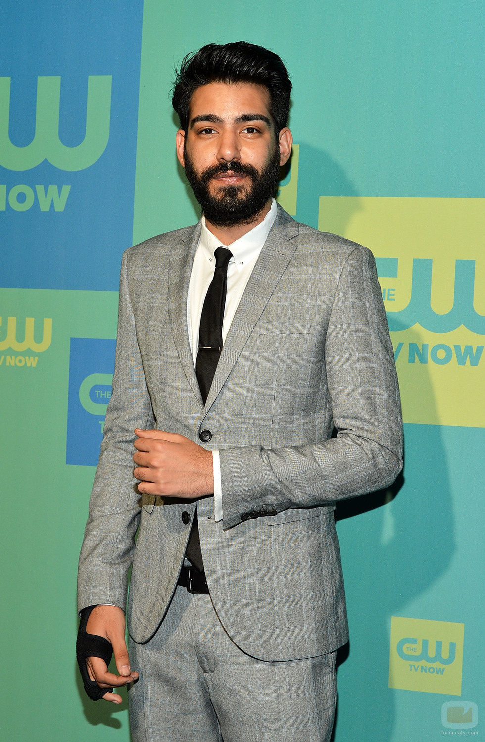 Rahul Kohli en los Upfronts 2014 de The CW