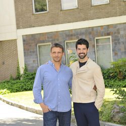 Luis Mottola y Miguel Ángel Muñoz en la rueda de prensa de 'Sin identidad'