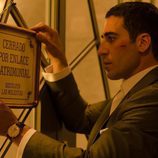 Miguel Ángel Silvestre cierra las galerias por su boda en 'Velvet'