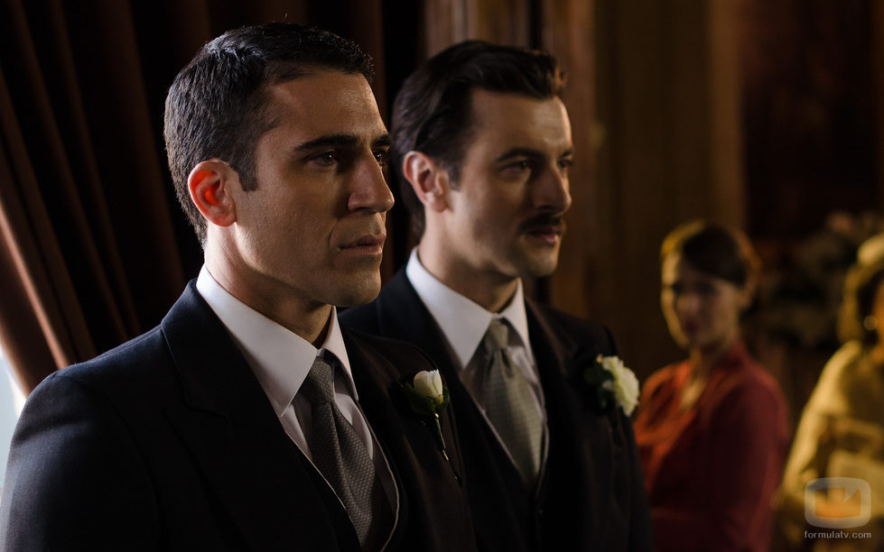 Miguel Ángel Silvestre en el capítulo "Cuenta atrás" de 'Velvet'