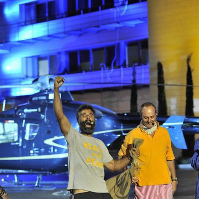 Rafa Lomana celebra la victoria frente a Nacho Montes