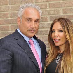 Diego Suárez y Lorena Morlote de 'Millonario anónimo'