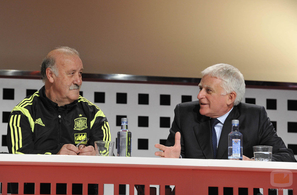 Paolo Vasile charla junto a Vicente del Bosque