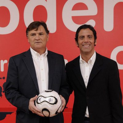 José Antonio Camacho y Quique Sánchez Flores